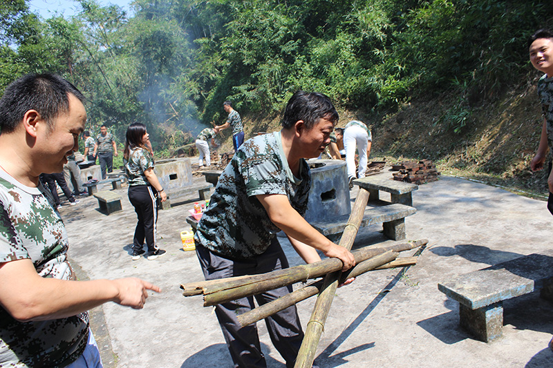 東港家具團隊戶外拓展訓練