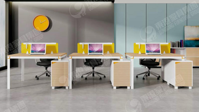 定制辦公家具應(yīng)該要考慮什么？